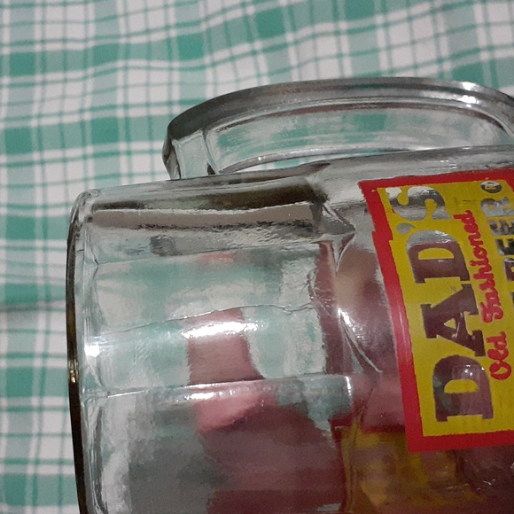 DAD'S OLD FASHIONED ROOT BEER red yellow logo - Picture 5 of 5